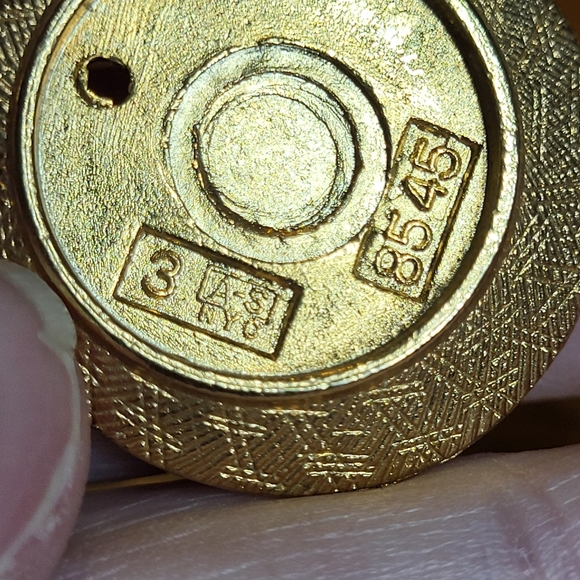 Vintage Round Gold Tone Photo Frame Pendant Charm Necklace - Picture 7 of 14